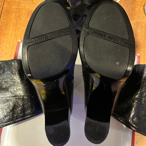 Nine West Leather Knee high Boots w/ Chunky heel - Picture 10 of 10